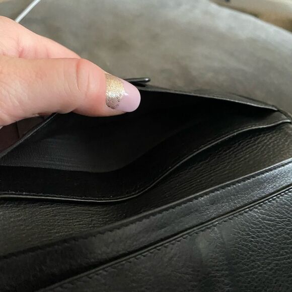 Authentic RARE GUCCI HORSESHOE black and gold amazing leather wallet! New - Picture 7 of 7